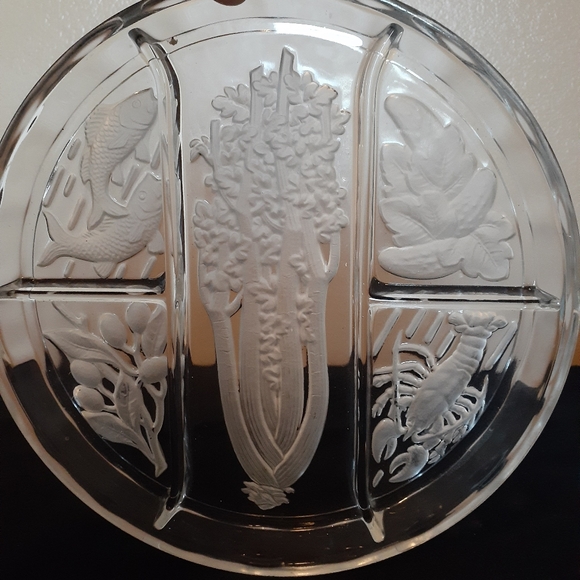 Other - Glass divider plate